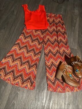 Aztec Bohemian 70’s Vibe! Ladies wide leg palazzo pant